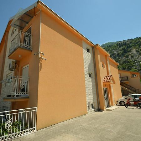Tea Lux Apartment Kotor Exterior photo